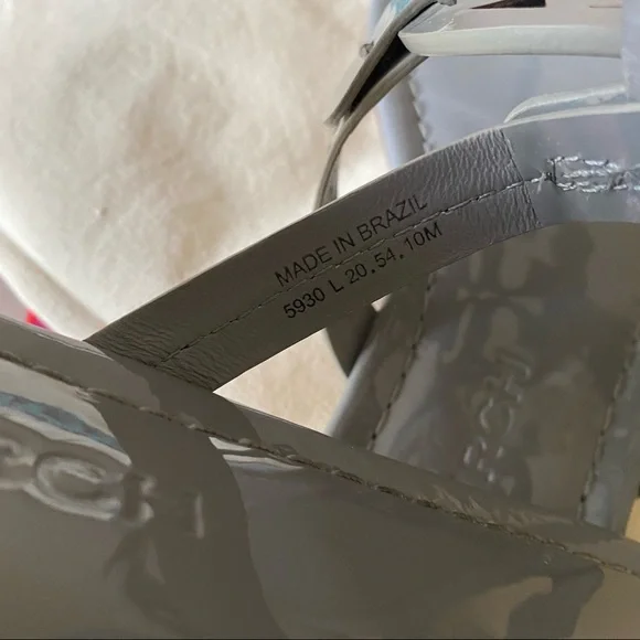 Tory Burch Patent Malta Gray Leather Sandal - Picture 6 of 9